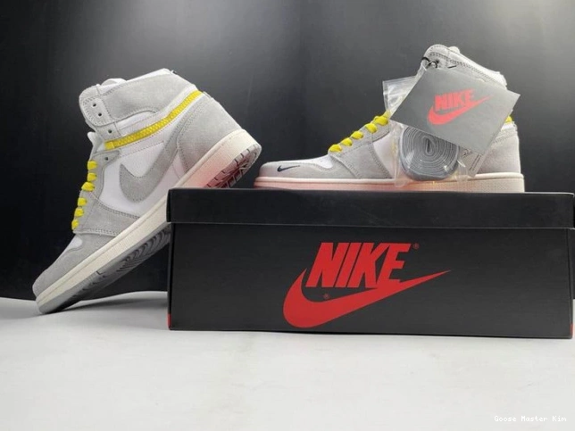 Light 1 Jordan CW6576-100 Switch High Smoke Air 0715
